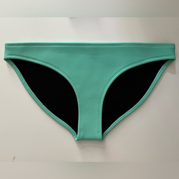 Neoprene green swimsuit bottoms - Picture 1 of 3